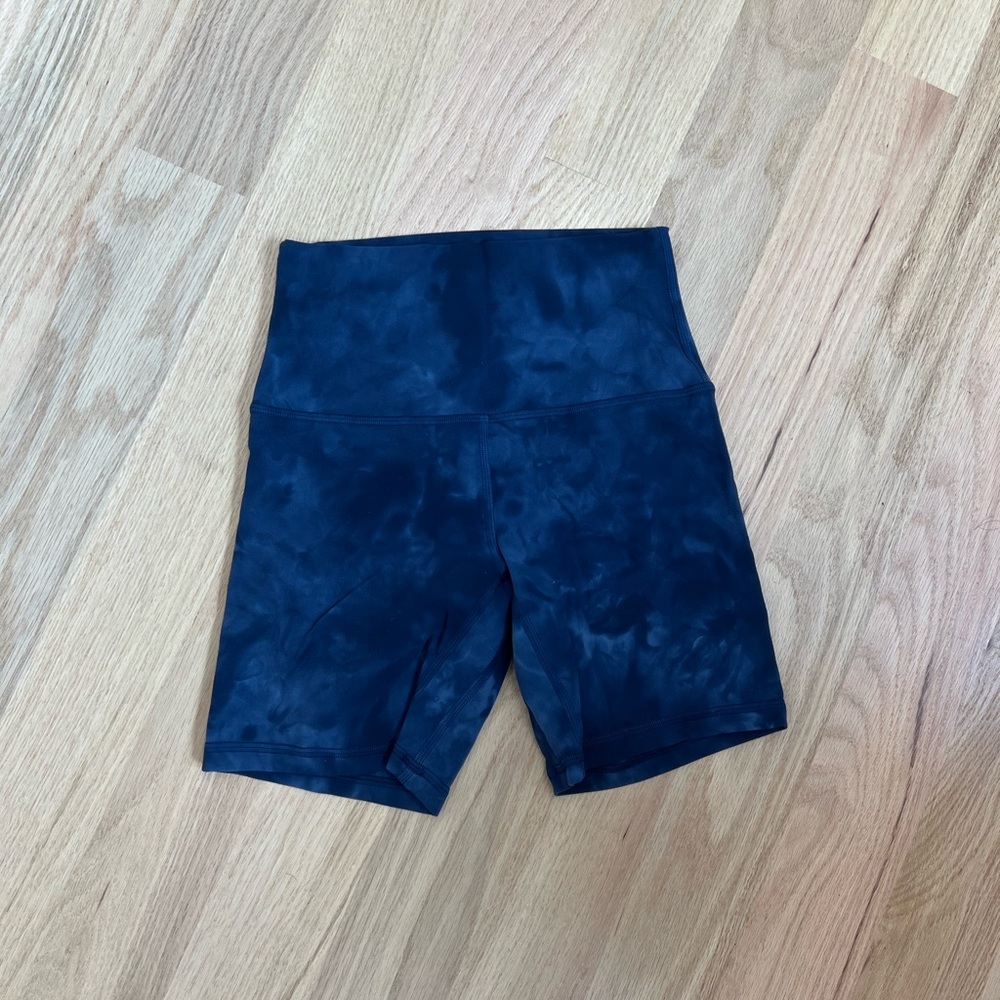 Lululemon align 6in shorts